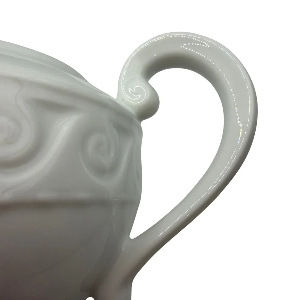 Bernardaud Limoges Louvre Blanc Gravy Boat White Porcelain‎ Pitcher France